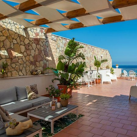 Palermo Mare Holidays Sferracavallo Exterior photo